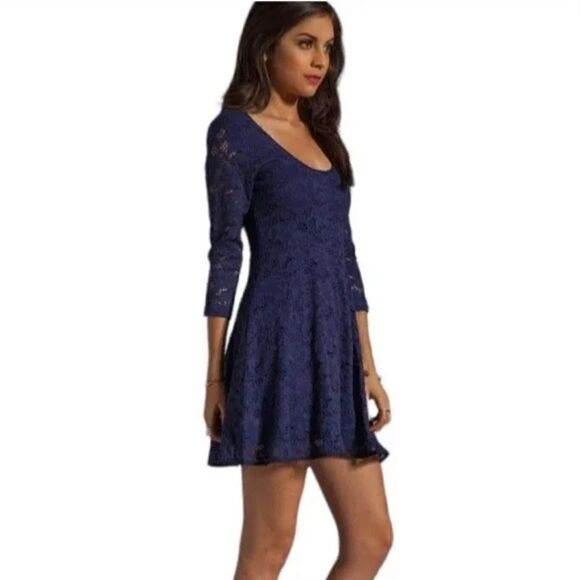 Free People Navy 3/4 Sleeve Lace Overlay Minidress Women's - Picture 12 of 13
